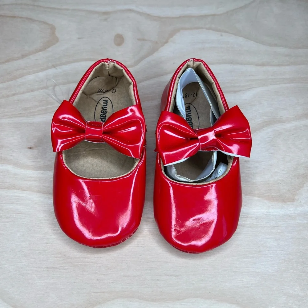NWT Cute Baby Girl Soft Soled PU Leather Shoes Infant Moccasin 12-18 Months
